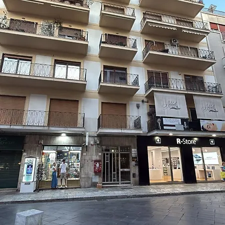 Panoramic Flat Facing The Strait Apartamento